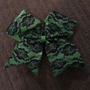 Cheer Bow